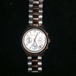 💯 AUTHENTIC MICHAEL KORS WATCH 💯